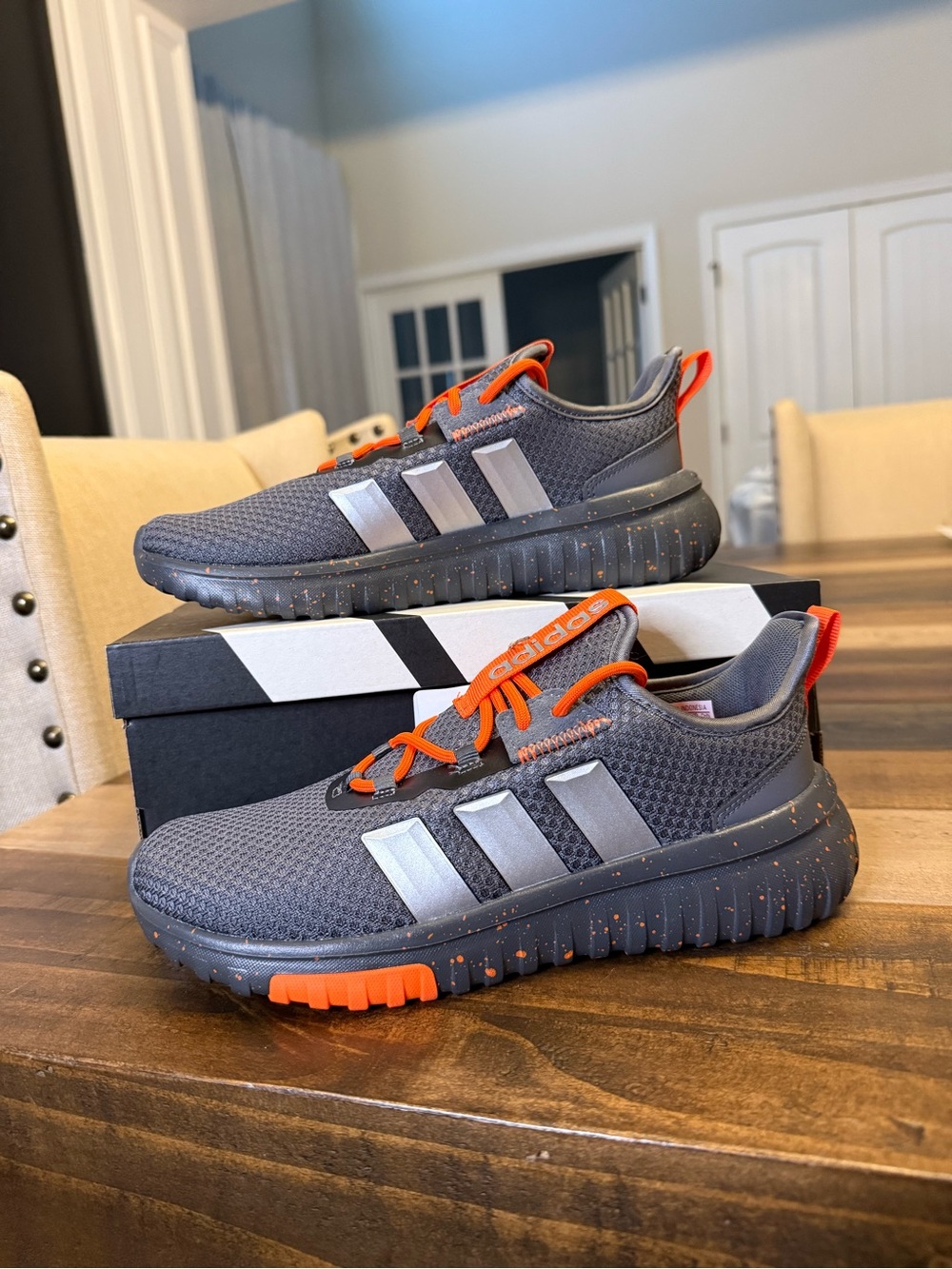 Adidas Kaptir 4.0 K, 5 Youth, 6 Women